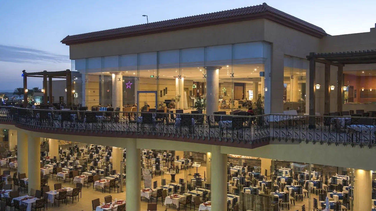 الفندق كازا ماري ريزورت - مرسى علم